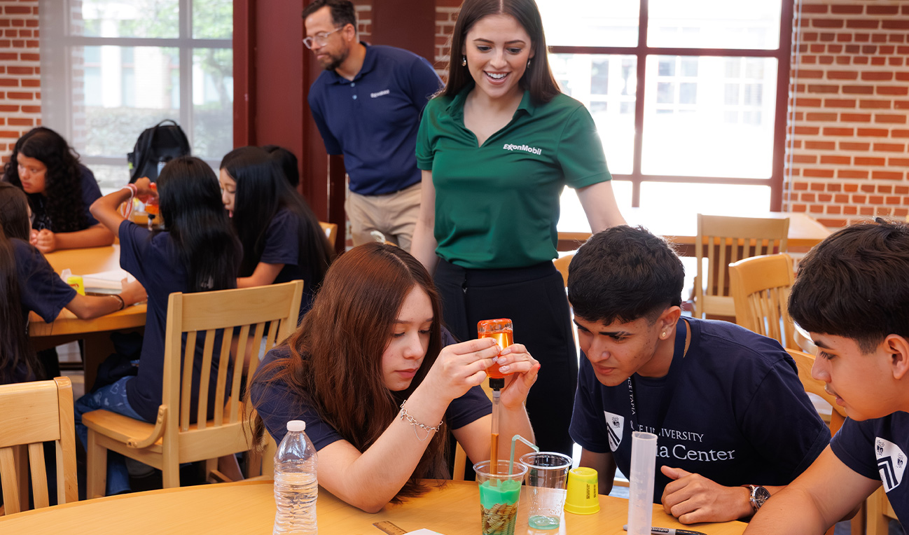 2025 Carbon STEM Summer Camps at Rice University
